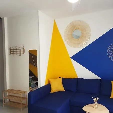 2 Climatise Plein Centre Et Parking Apartamento *